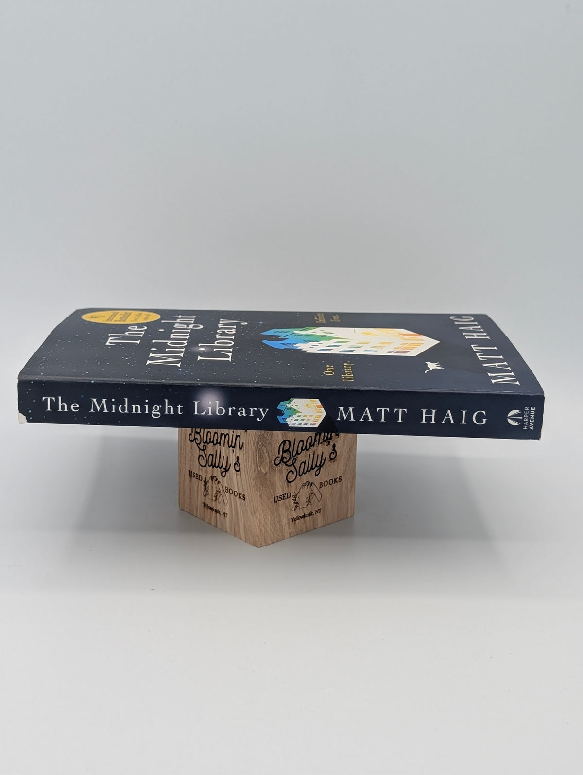 The Midnight Library: A Novel