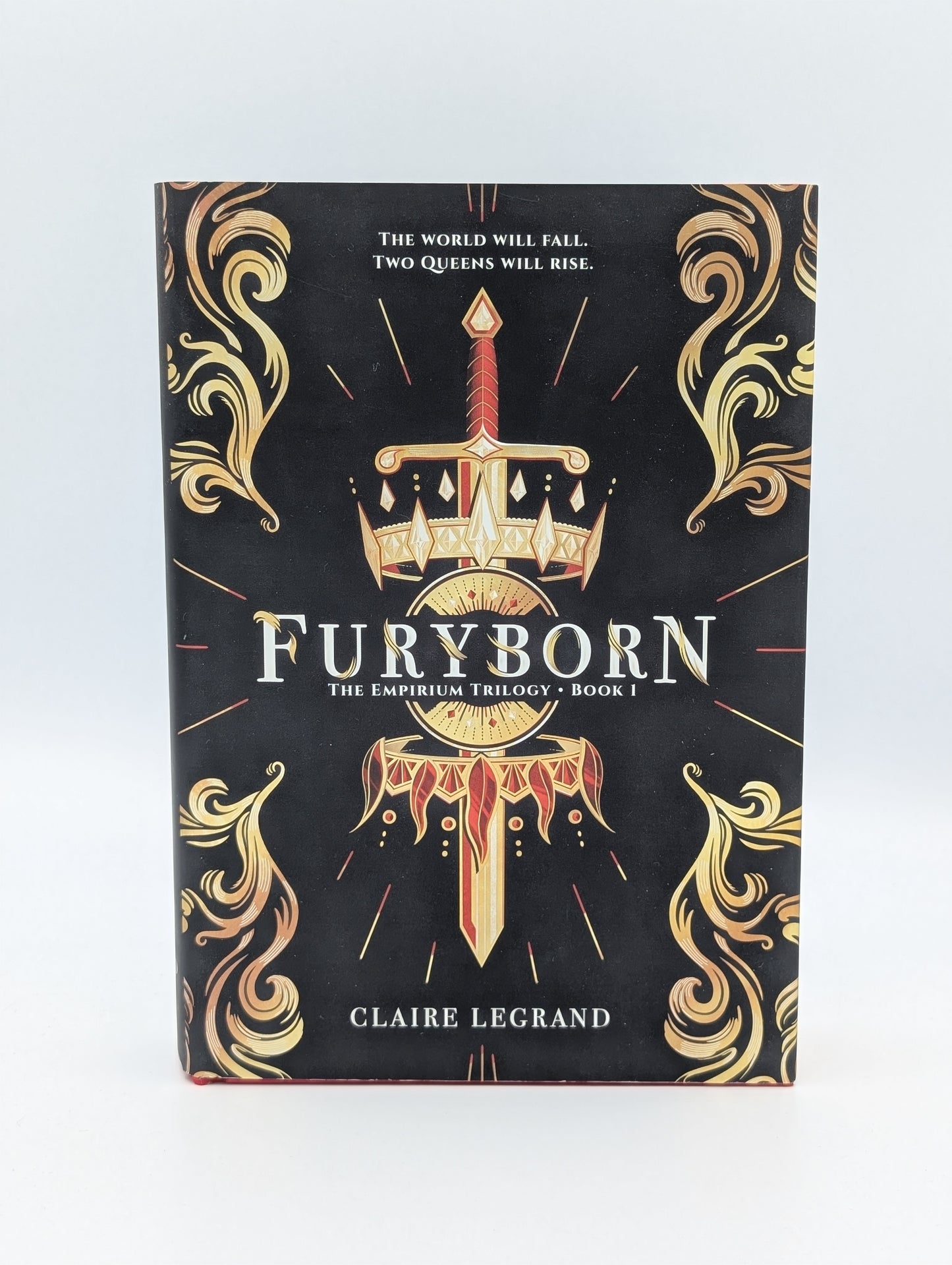 Furyborn (The Empirium Trilogy, 1)