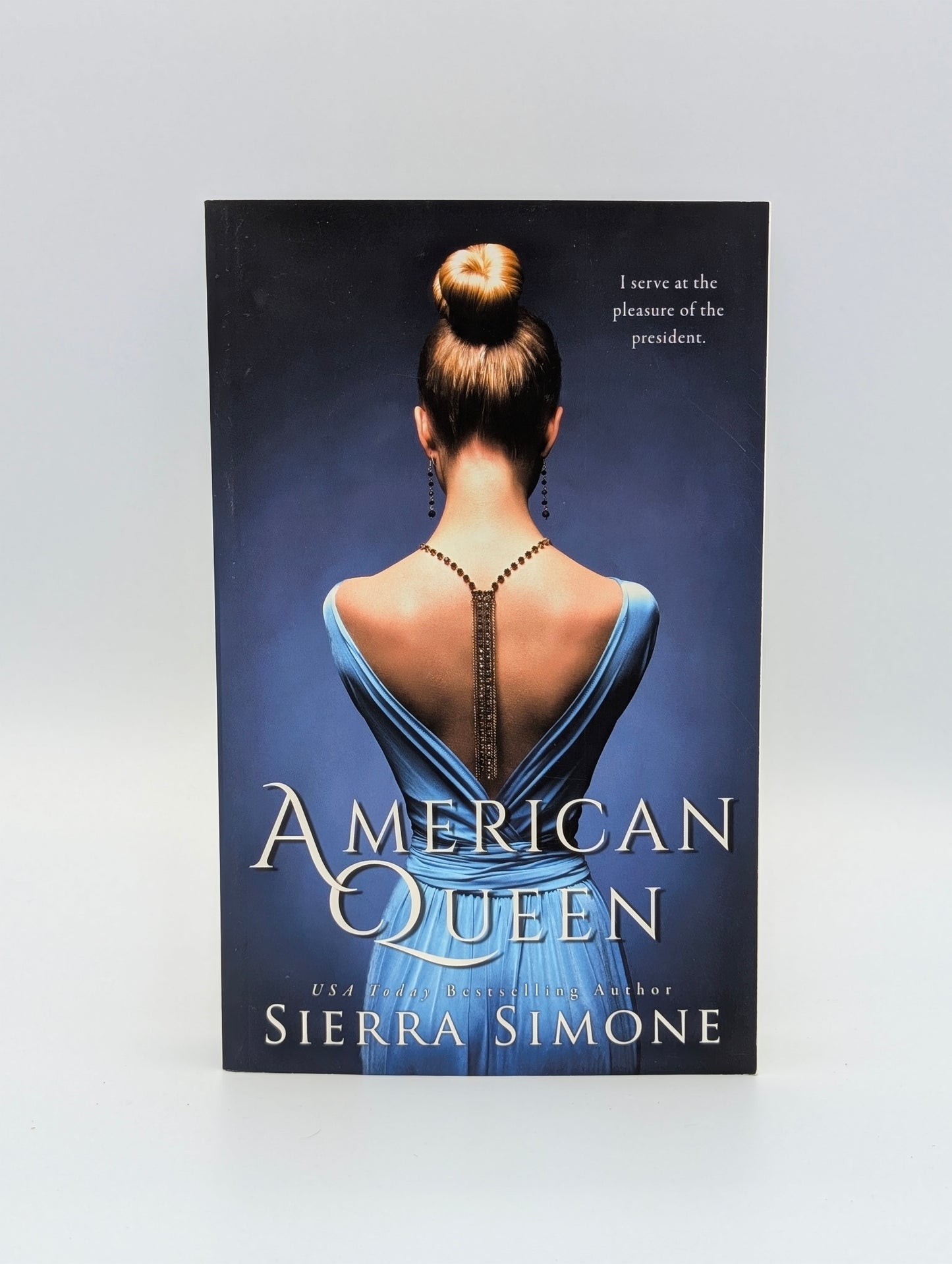 American Queen (New Camelot, 1)