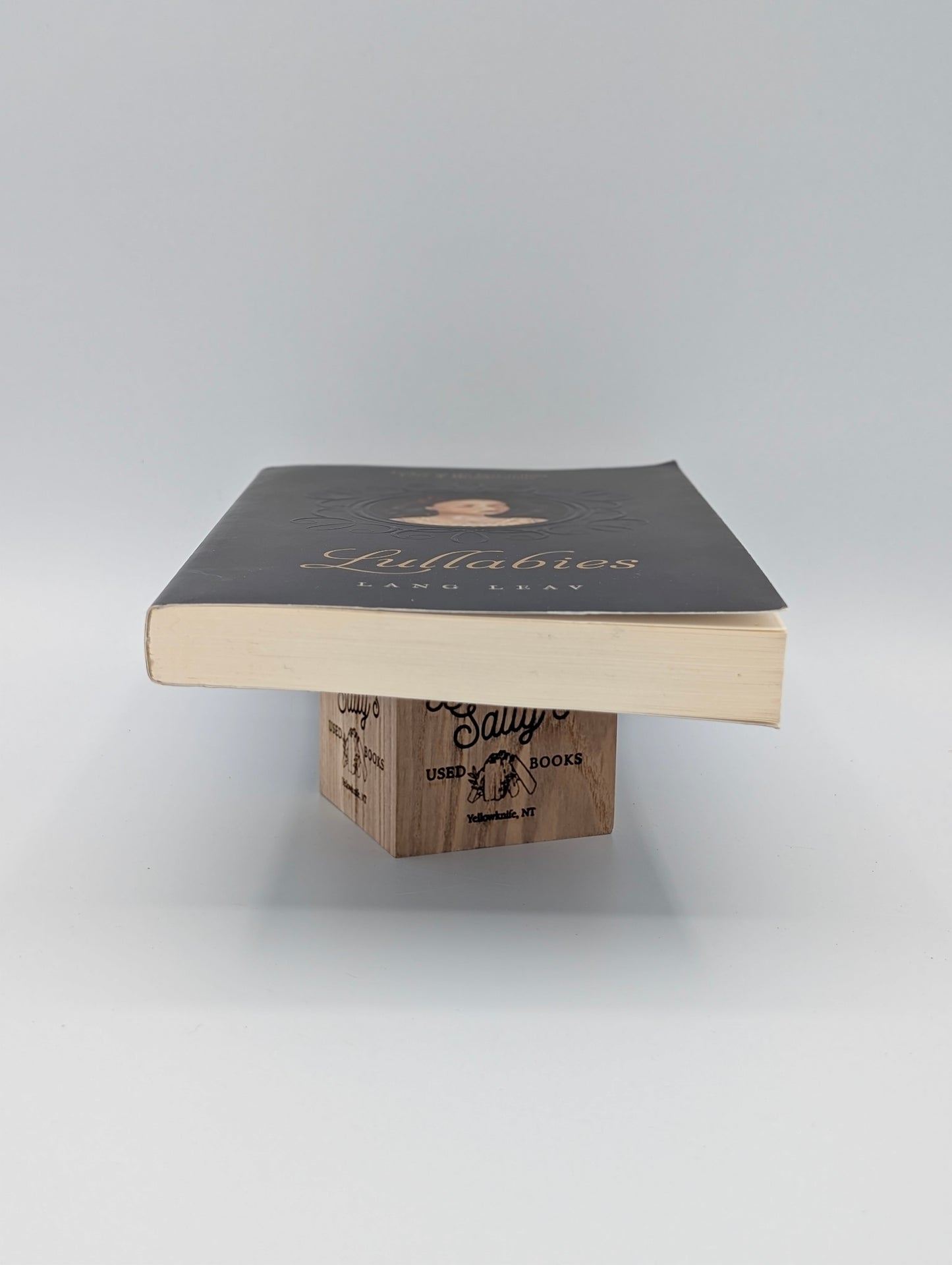 Lullabies (Volume 2) (Lang Leav)