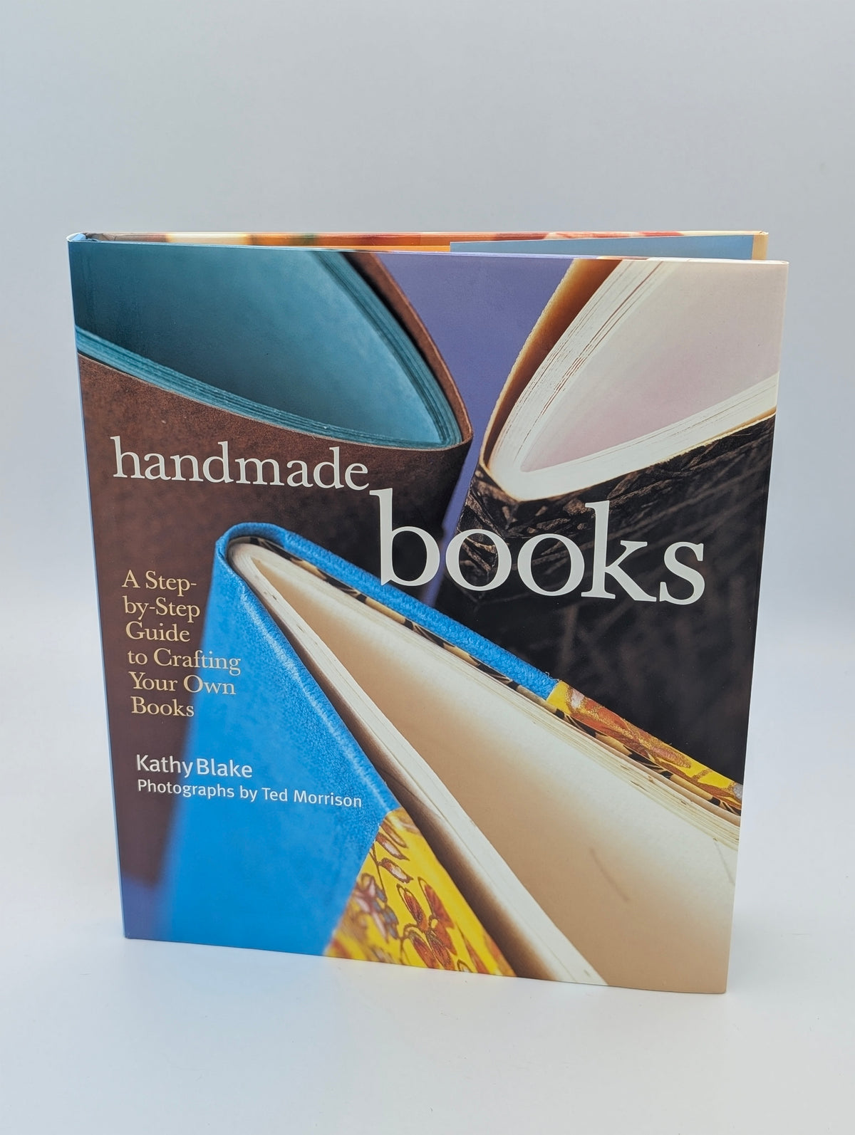 Handmade Books: A Step-by-Step Guide to Crafting Your Own Books