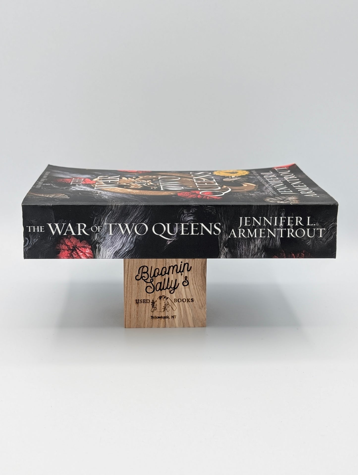 The War of Two Queens