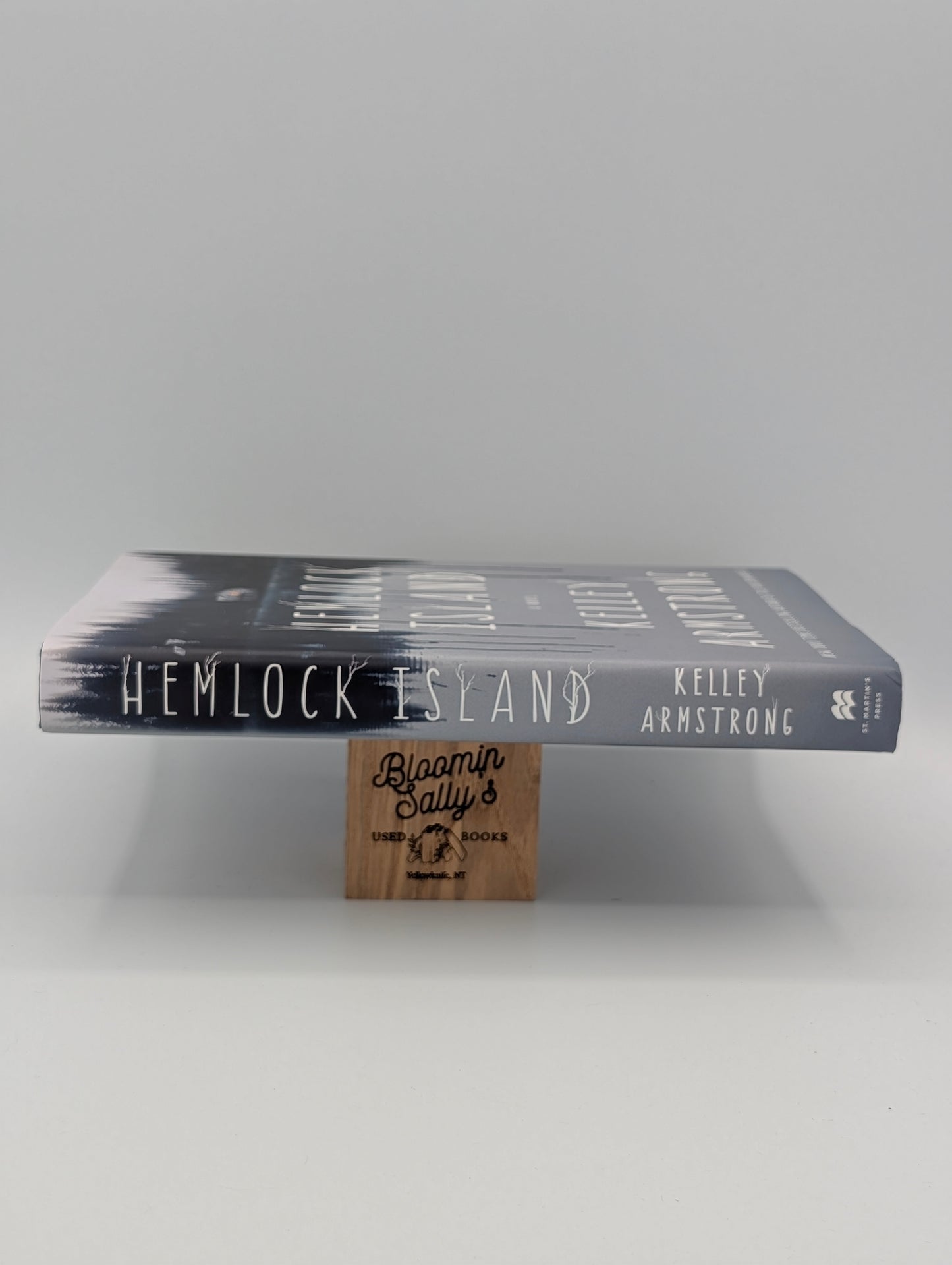 Hemlock Island: A Novel