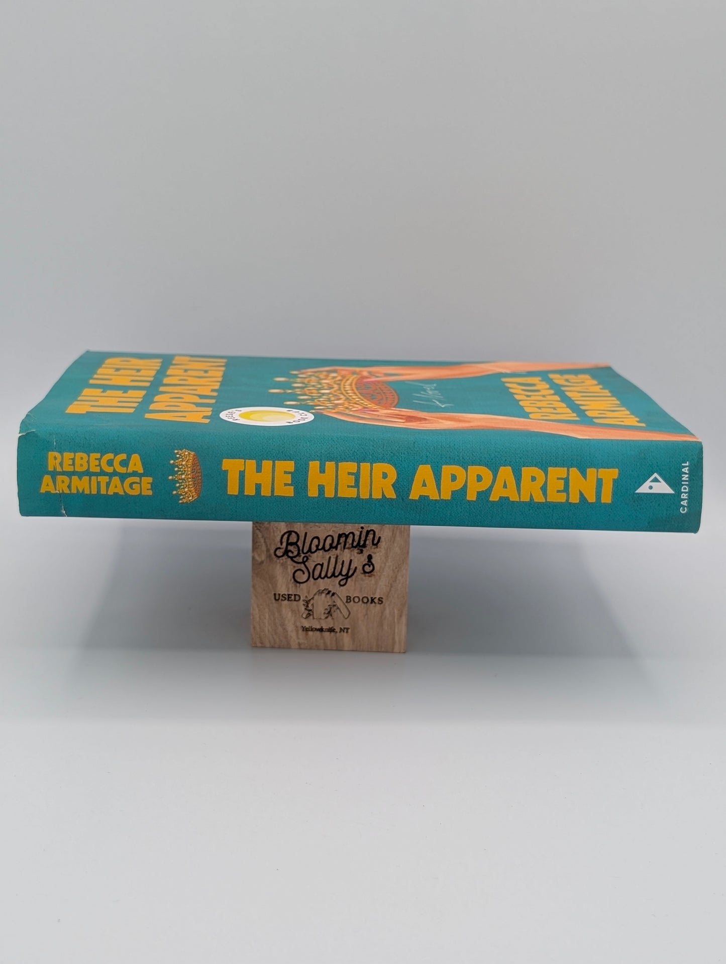 The Heir Apparent (Reese's Book Club)