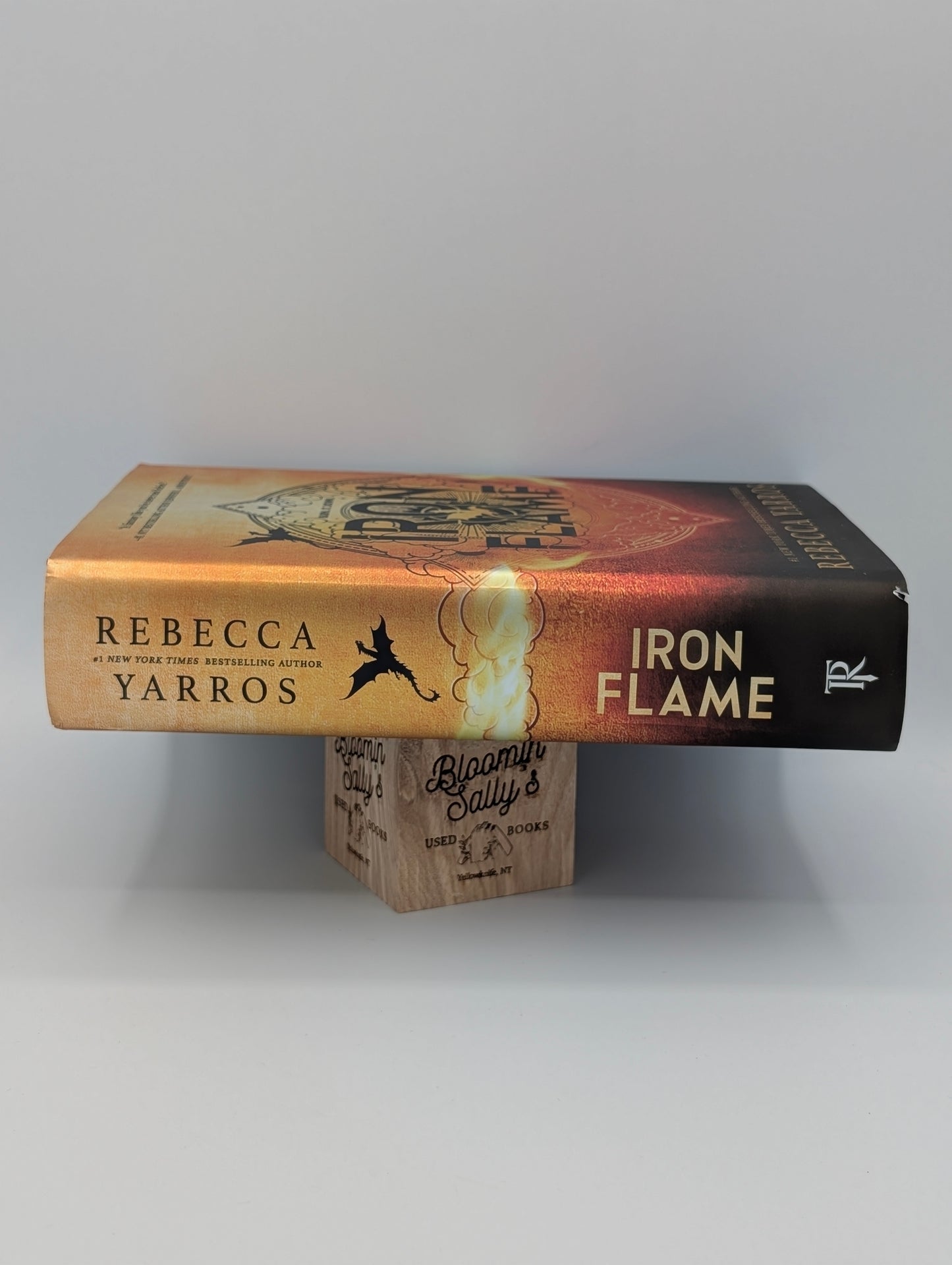Iron Flame (The Empyrean, 2)