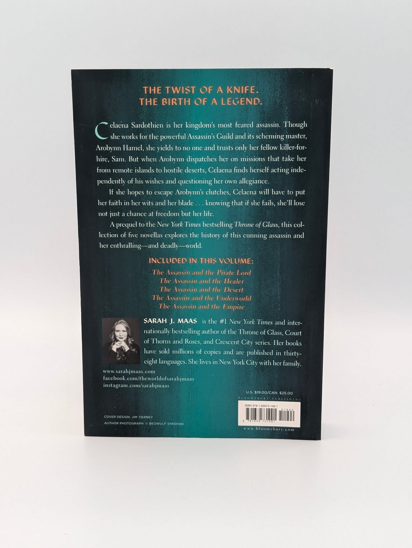 The Assassin's Blade: The Throne of Glass Prequel Novellas (Throne of Glass, 8)