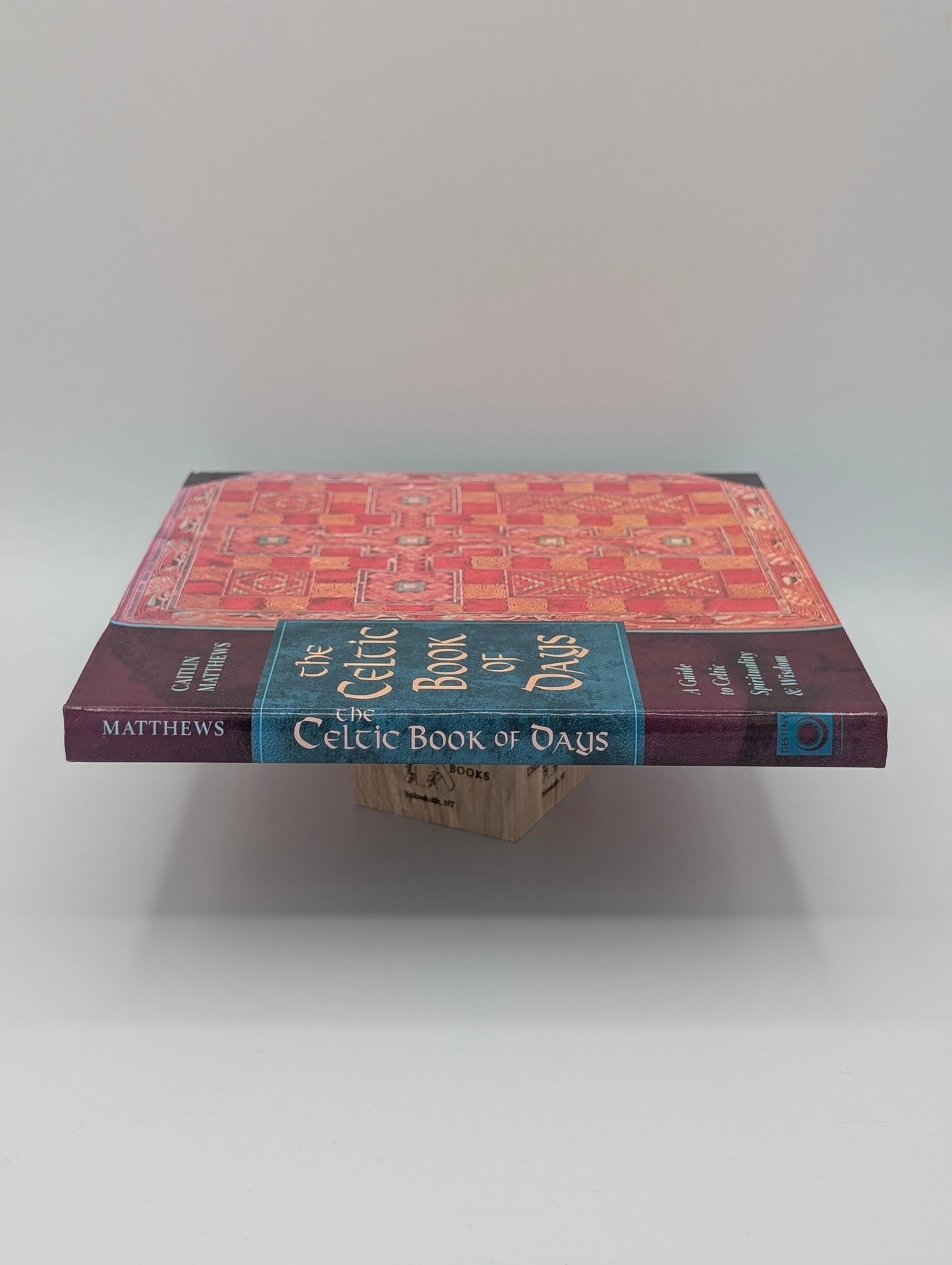 The Celtic Book of Days: A Daily Guide to Celtic Spirituality and Wisdom