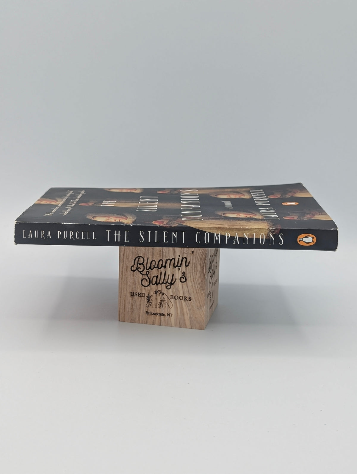 The Silent Companions: A Novel